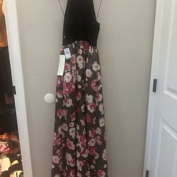 NWT Adrienne Pappel Halter Maxi Dress - Picture 3 of 5